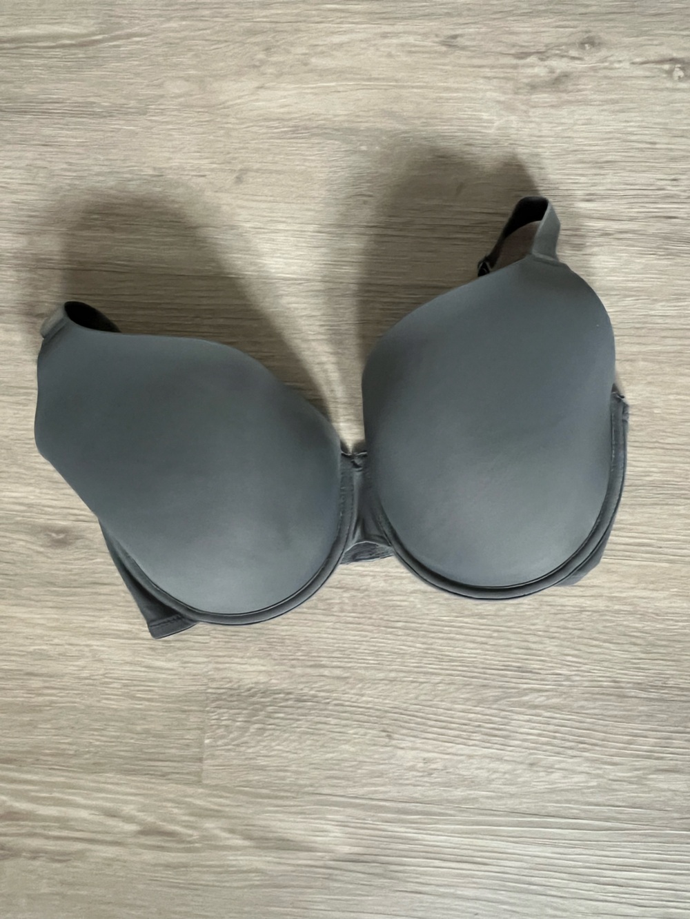 Secret Treasures Grey Seamless T-Shirt Bra 36DDD 40023